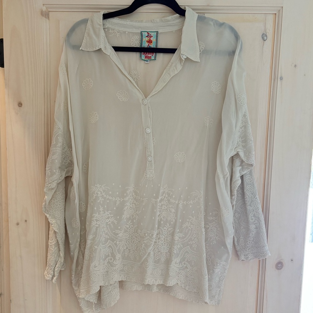 EUC Johnny Was Embroidered Tunic